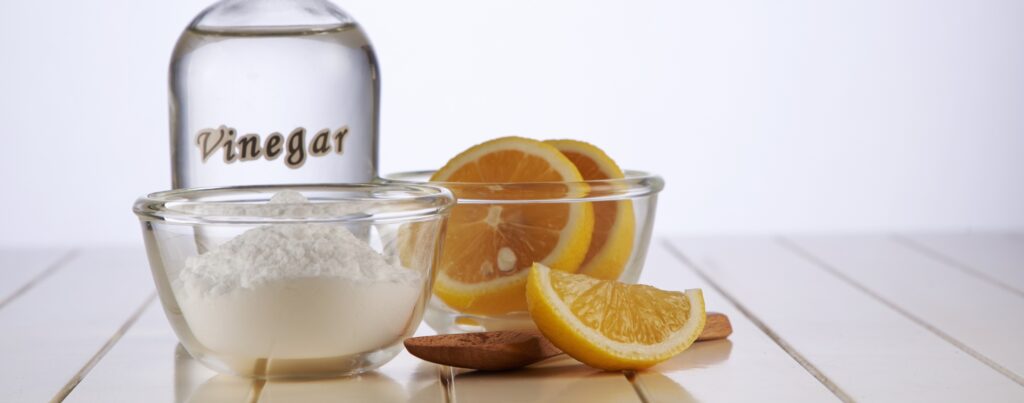 vinagre, bicarbonato y limón